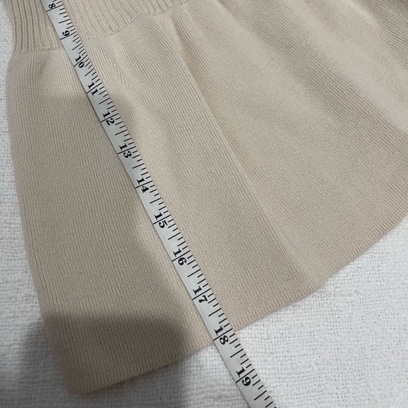 H&M collared rib knit dress - Picture 6 of 6